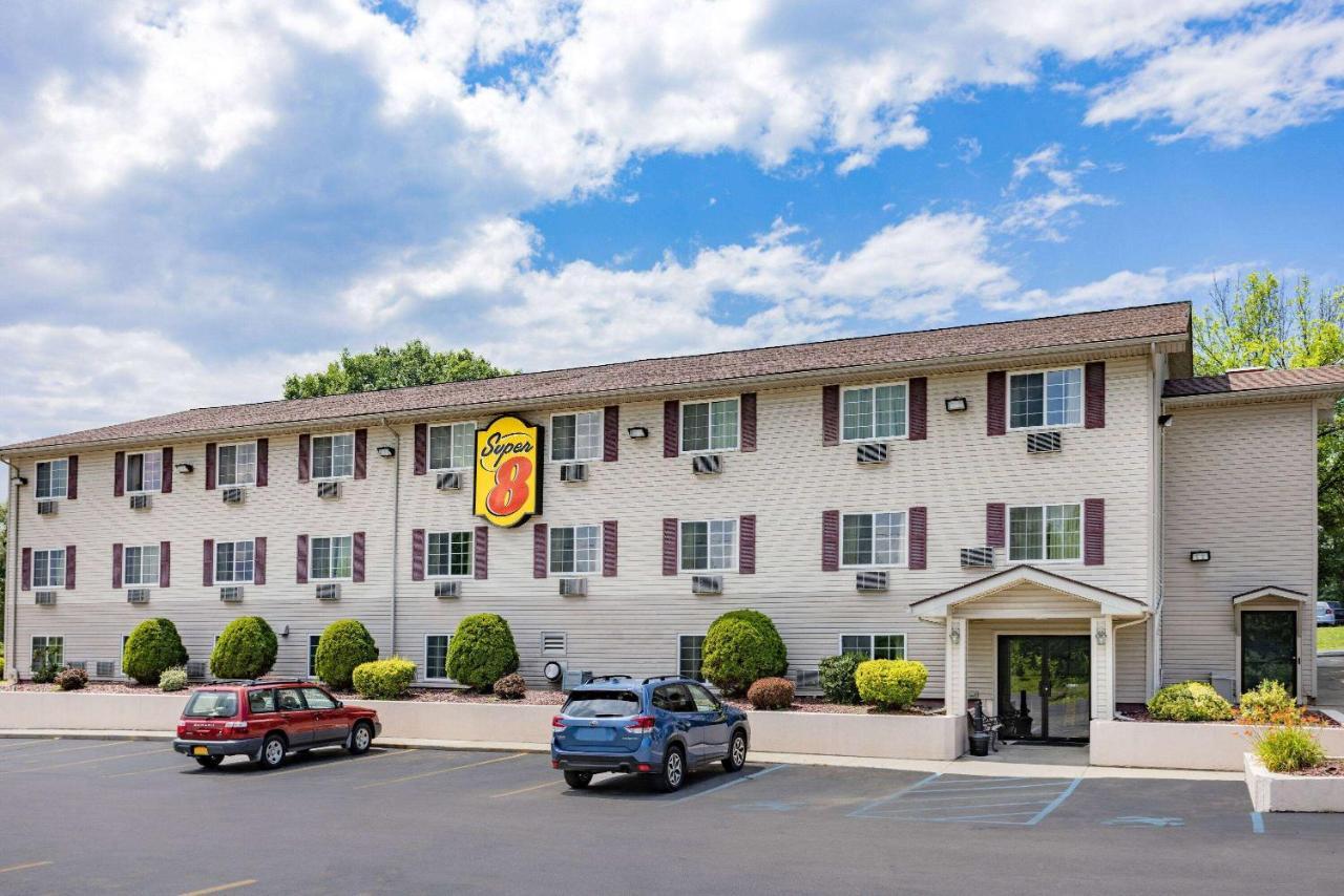 Super 8 By Wyndham Johnstown/Gloversville Exterior foto